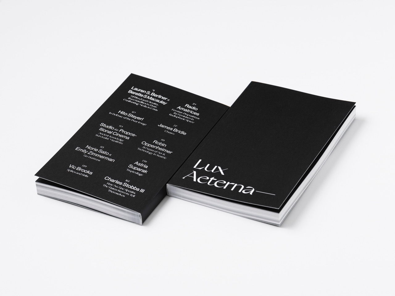 Monday-journal_back-and-front_photo-Jueqian Fang